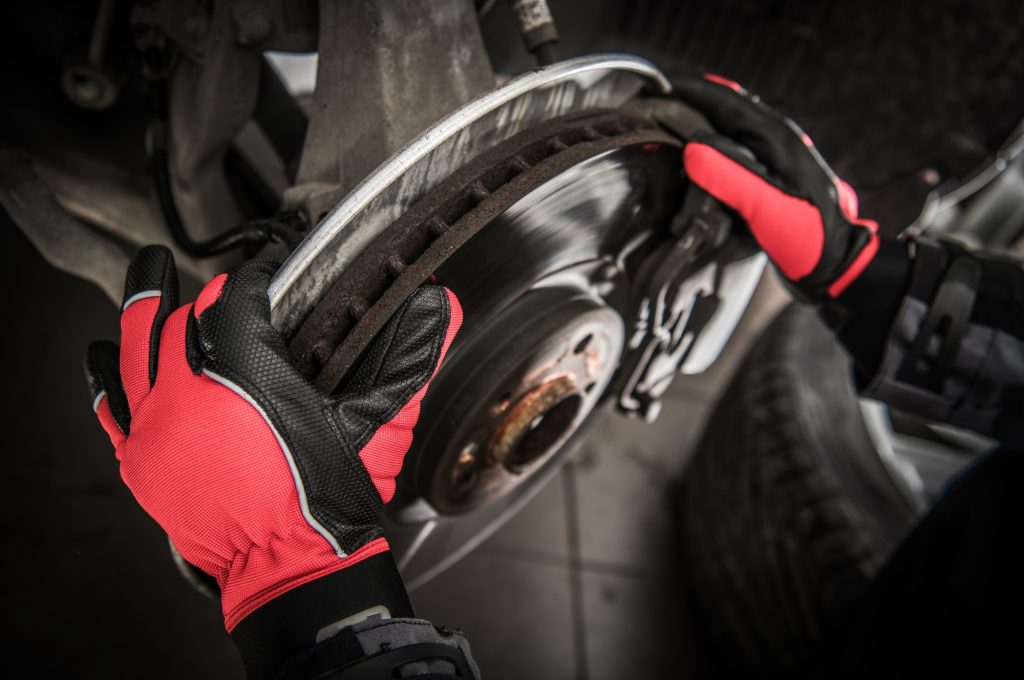 Replacing Car Brake Disc